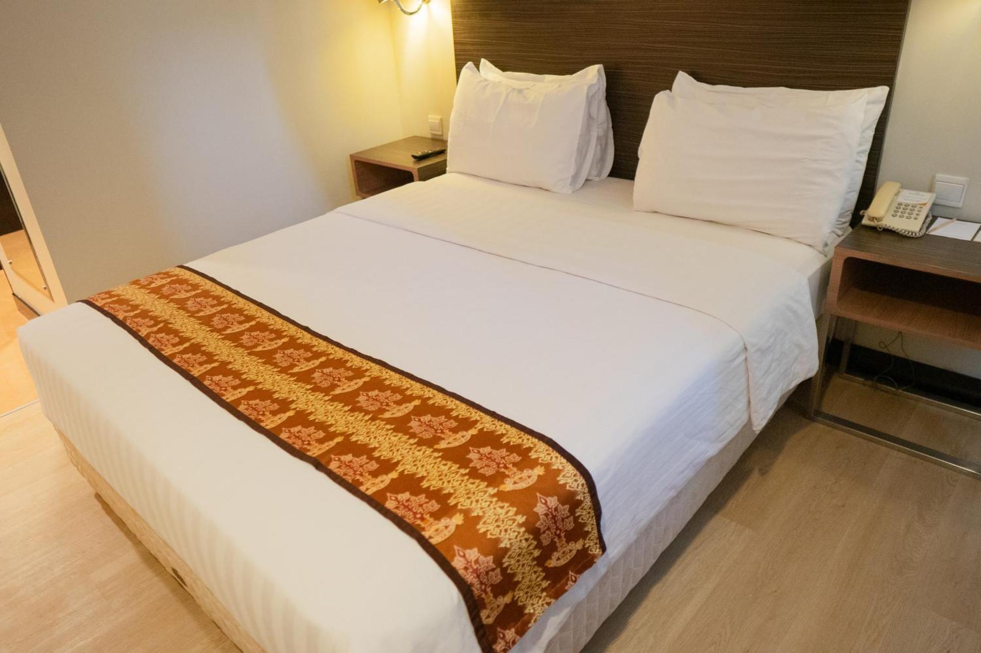 Brits Hotel Pangkalanbuun Exterior photo